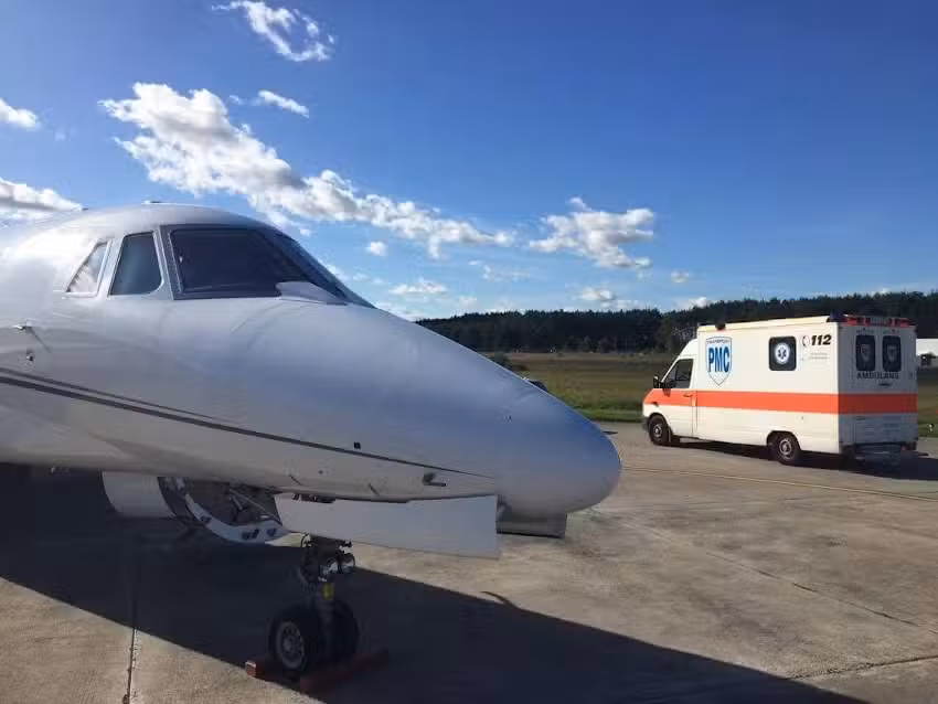 Air Med Escort – lotniczy transport medyczny