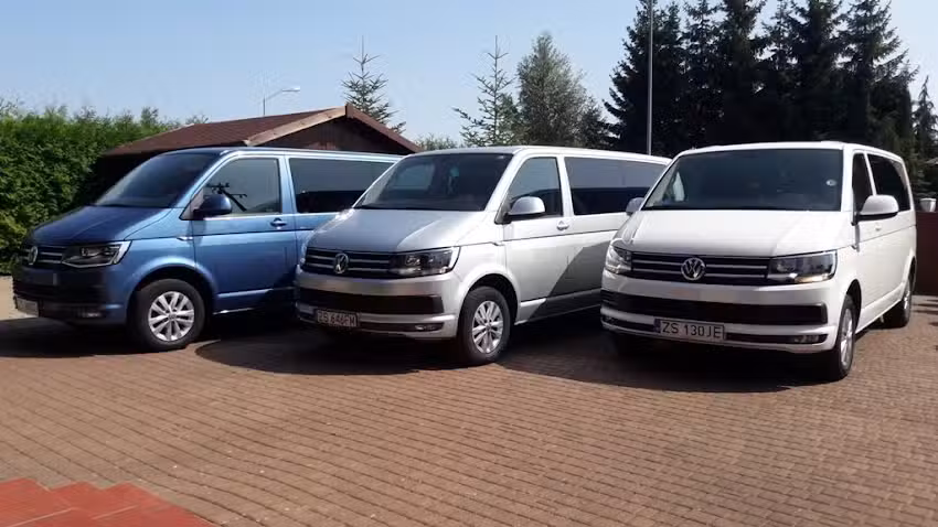 AR-TOUR, Artur Strzelski, przewozy osobowe, transport osób do Belgii Holandii Niemiec, wynajem mikrobusów, obsługa lotnisk