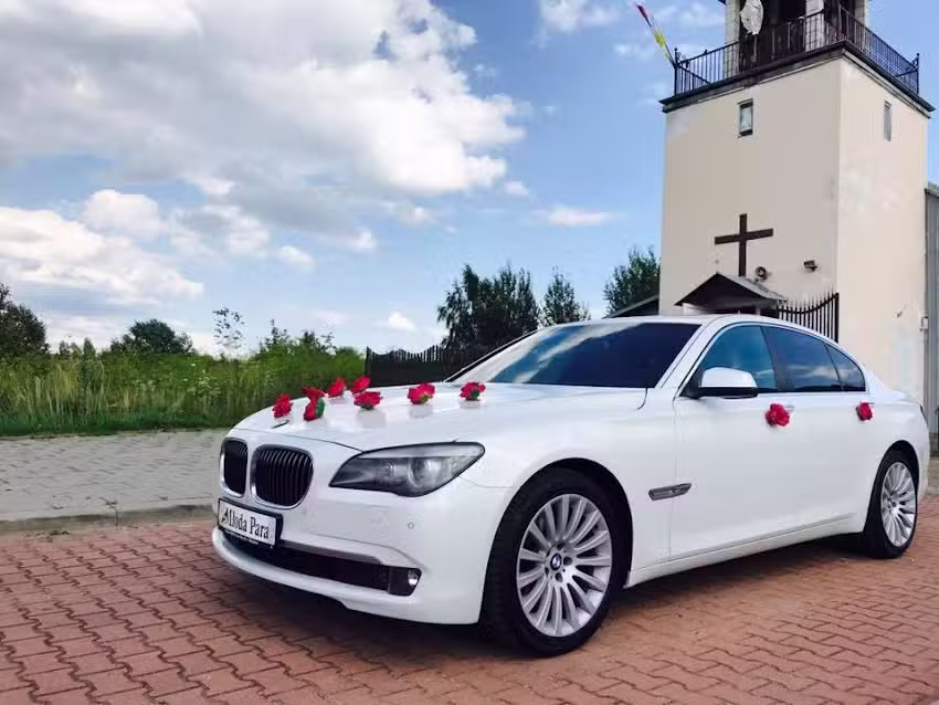 Auto do ślubu,samochód do ślubu, limuzyna do ślubu