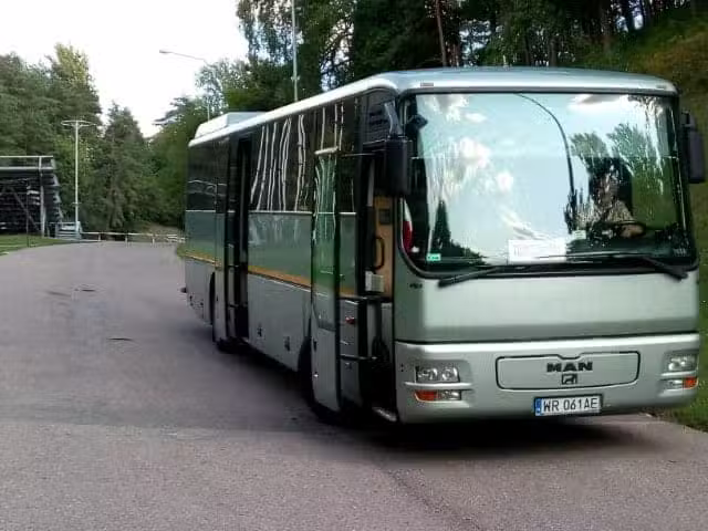 Autokary MIL-BUS Krzysztof Milewski przewóz osób podlaskie, warmińsko-mazurskie wynajem autokarów