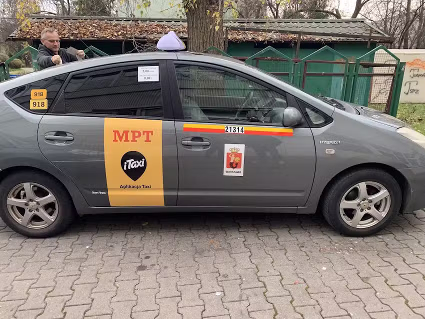 Blue Partners iTaxi, Uber, Bolt, Free Now Partner Rozliczeniowy – Warszawa