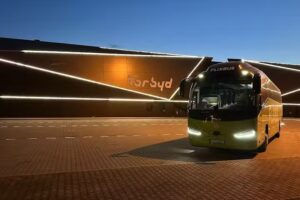 Czarnecki Bus