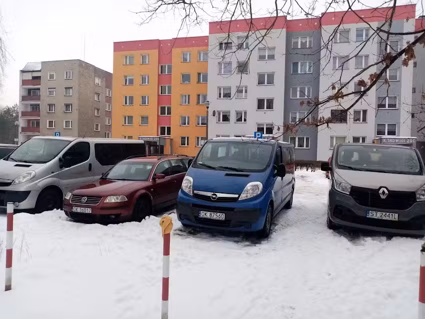DORIAN BUS . Piotrkowski P.