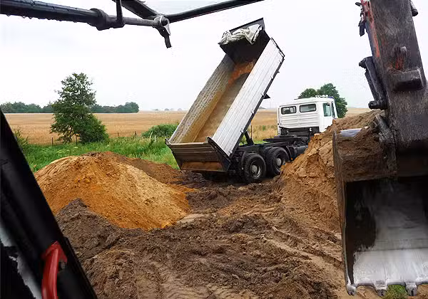 Dzidziuś. Transport i roboty ziemne