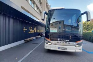 Ekspres Bus