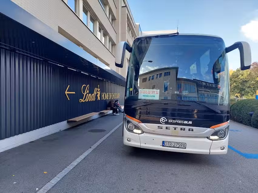 Ekspres Bus