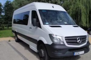 ER-BUS Transport osobowy Przewóz osób Wynajem busa Autobus Usługi transportowe