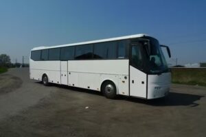 EUROPA TRAVEL & TRANS Sp. z o.o. Wynajem autokarów i autobusów.