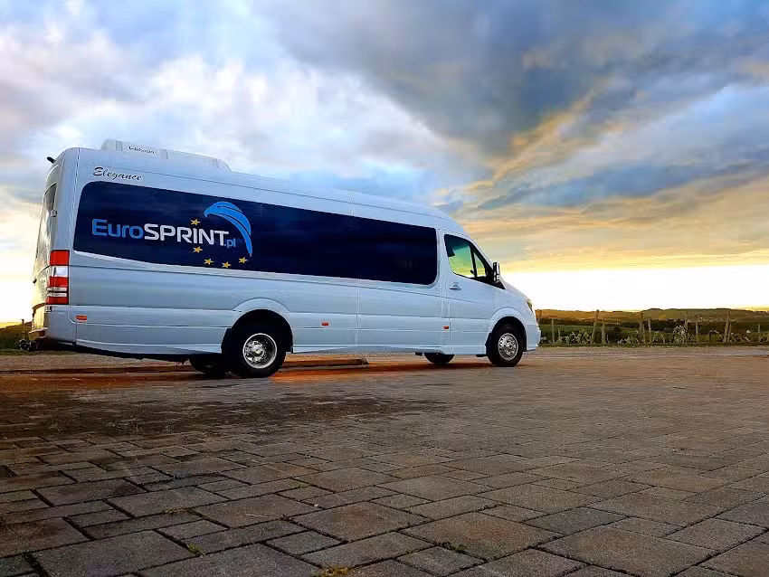 Eurosprint.pl Wynajem autokarów i busów 23 osobowych Milówka Żywiec taxi