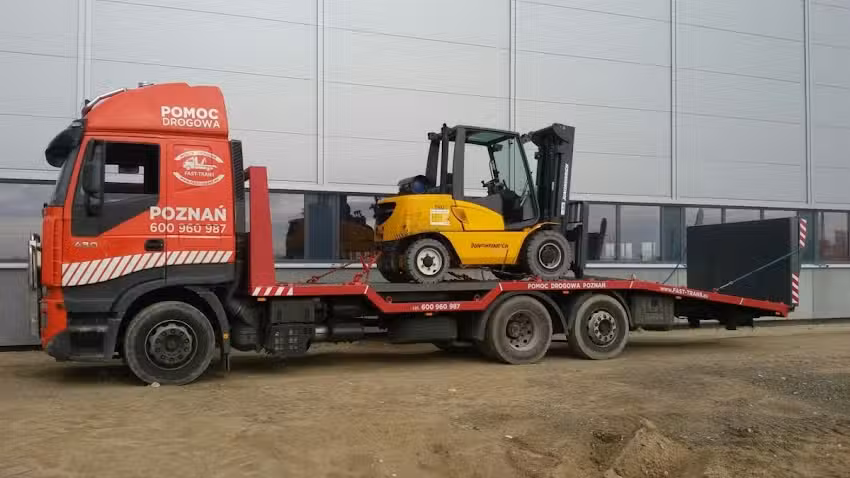 Fast-Trans – niskopodwoziowy transport maszyn