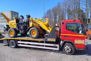FLEKS SP. Z O.O. Usługi Transportowe i Spedycyjne w ruchu krajowym oraz międzynarodowym