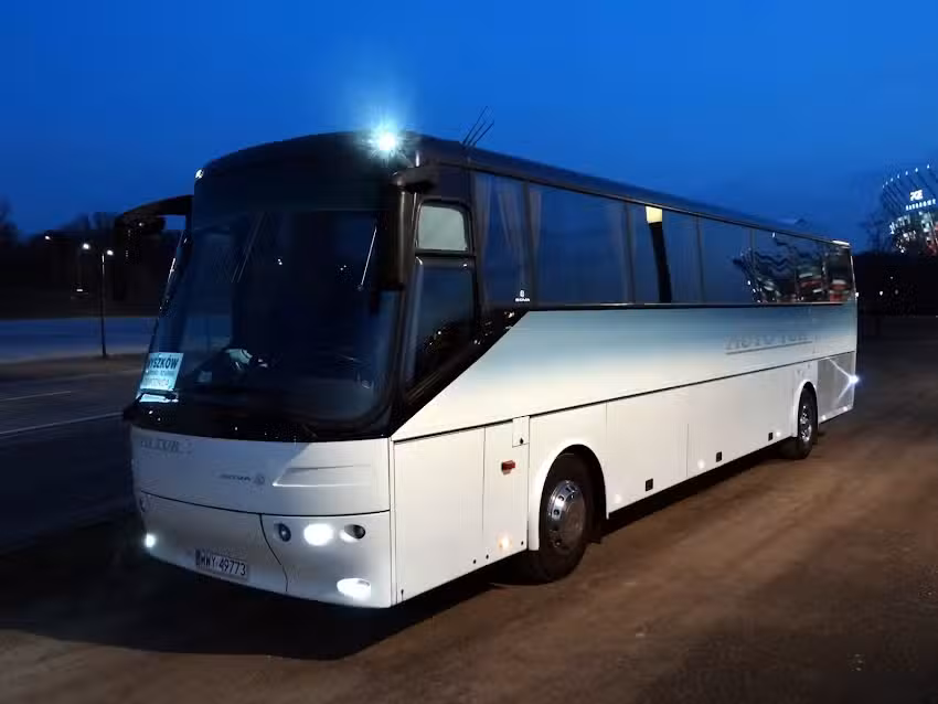 „FORTUNA – BUS” – Wynajem autokarów, przewóz osób.