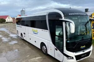 Fresh-Travel – Autokary | Wynajem busów | Przewozy szkolne | Wyjazdy integracyjne dla firm | Przewozy pracownicze Wałbrzych