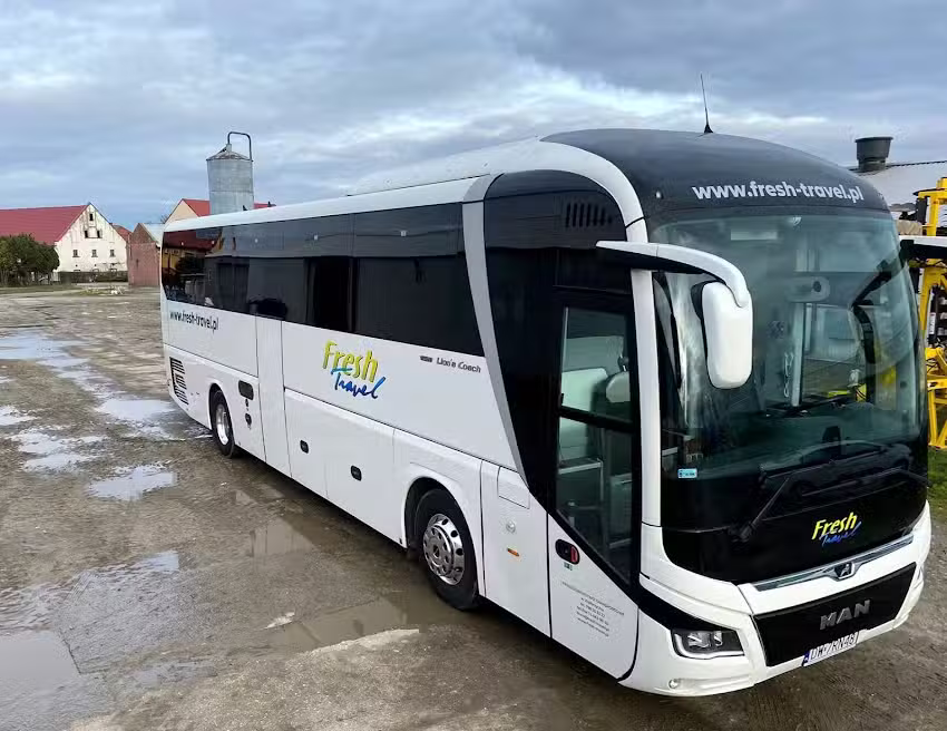 Fresh-Travel – Autokary | Wynajem busów | Przewozy szkolne | Wyjazdy integracyjne dla firm | Przewozy pracownicze Wałbrzych