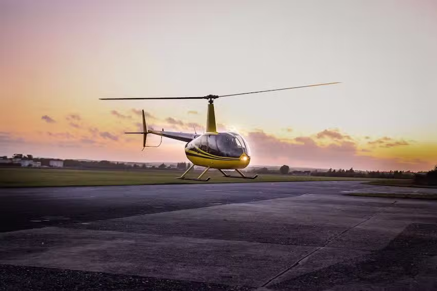 Helinat – Air Taxi | Kurs pilota śmigłowca | Loty helikopterem | Loty widokowe – Warszawa