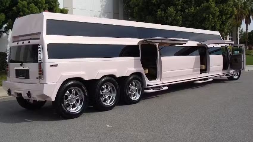 Hummer Limuzyny Warszawa – Wynajem limuzyn