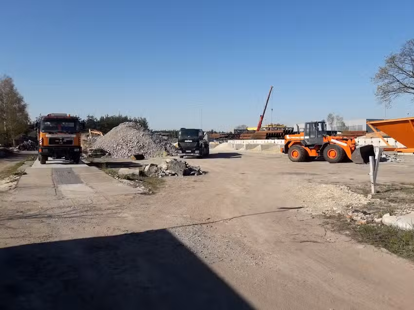 J&J KruszTrans – transport, usług maszynami budowlanymi, materiały sypkie