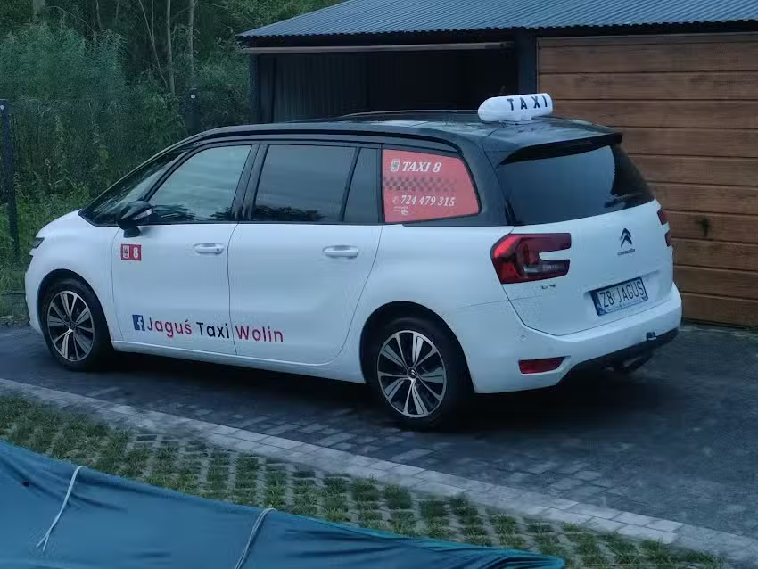 Jaguś Taxi Wolin Rafał Jagiełło