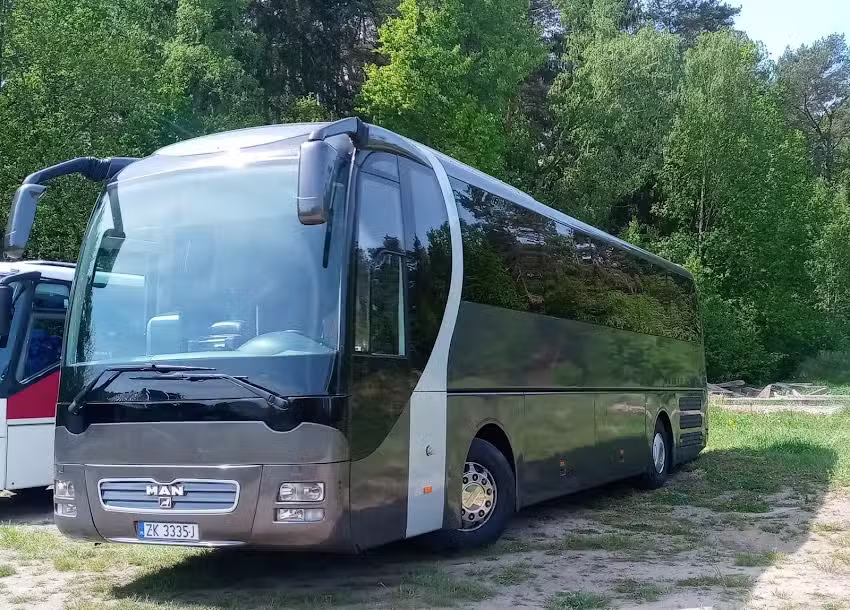 JAKUBUS. Autokary Koszalin. Przewóz osób Koszalin. Wynajem autokarów Koszalin
