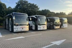 Jankara Transport Krajowy i Międzynarodowy Osób Luksusowymi Autokarami i Busami Orawa Podhale Spisz Nowy targ Zakopane
