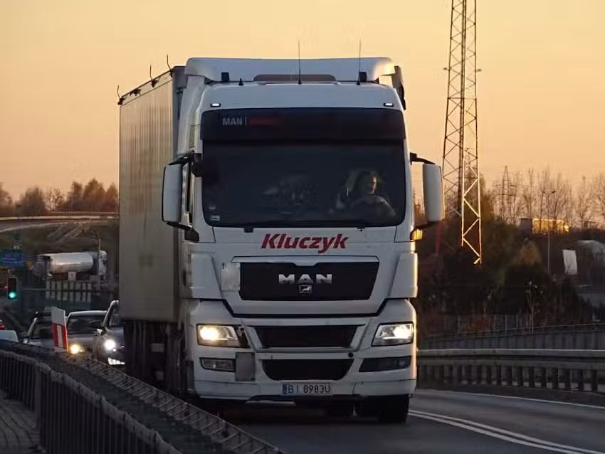 Kluczyk Transport Service Transport Ruchome Podłogi