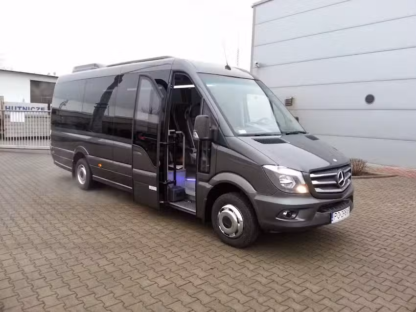 Korporacja Transportowo-Autokarowa MULTIBUS Marek Malicki