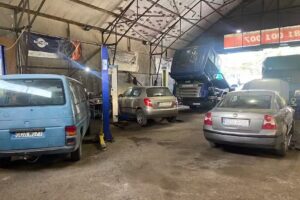 KRT Trans Sp. Z O.O. Transport Serwis Warsztat TIR Bus Osobowe Mechanika Wulkanizacja Klimatyzacja Serwis Mobilny Spawanie