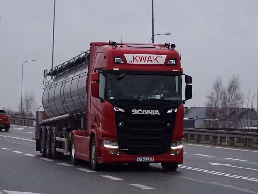 Kwak Jan. Usługi transportowe