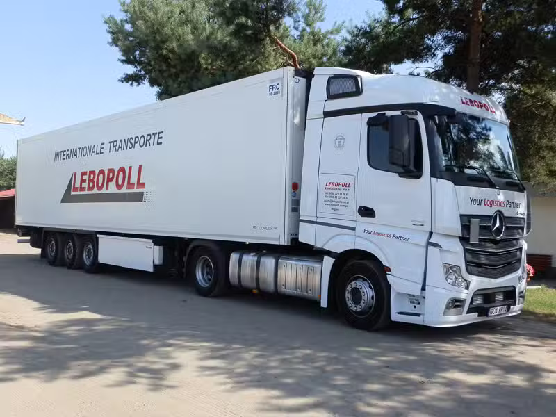 Lebopoll – Transport krajowy i międzynarodowy – wypożyczalnia busów Gliwice