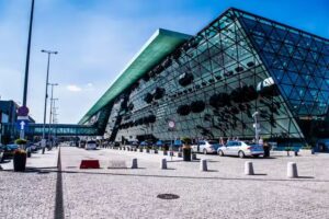 LuxKraków – Luxury Krakow Tours and Airport Transfers