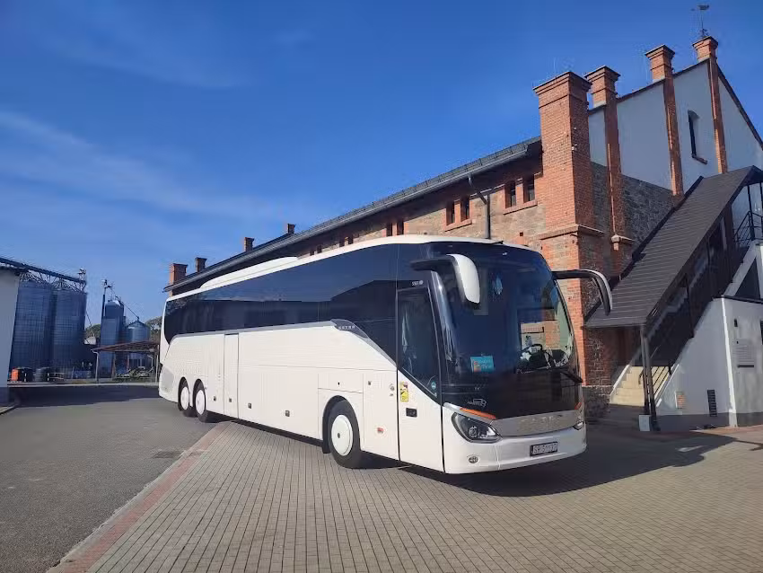 Martpol – Wynajem luksusowych autokarów
