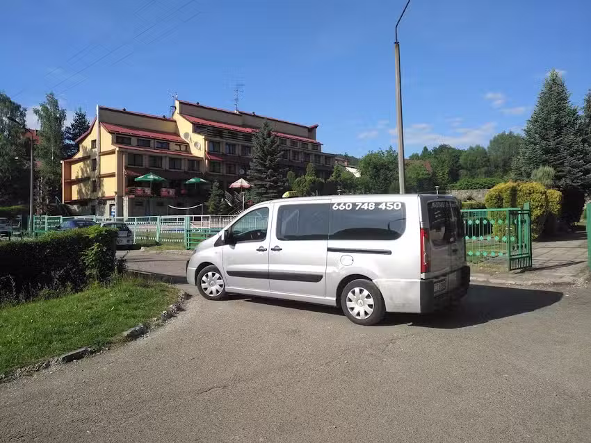 Maxi Taksi