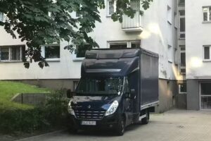 Navy Blue Uslugi transportowe Robert Zieliński