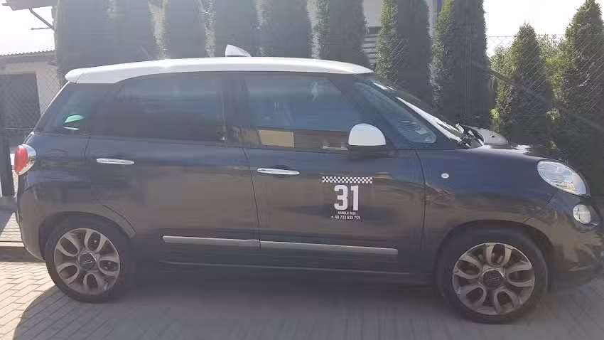 Nysa,Taxi Karola