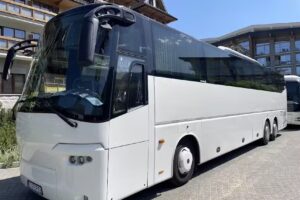 OMOZIK bus & travel
