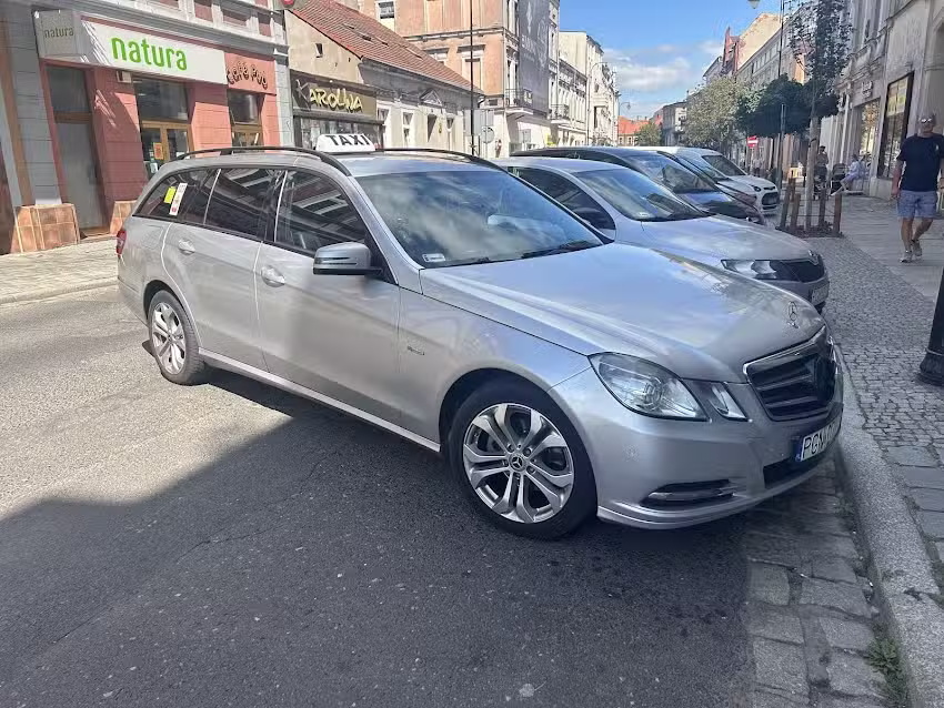 OSKAR Taxi