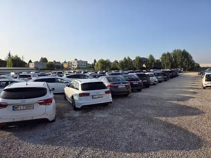 Parking Dominik
