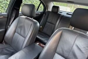 PIOTR TRANSPORT -usługi transportowe, transfer lotniskowy, wyjazdy biznesowe, obsługa imprez okolicznościowych
