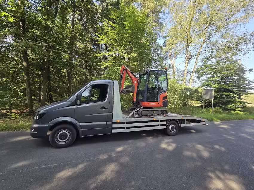 Pomoc Drogowa / Autoholowanie 24/7 , Szczecin Kołbaskowo Usługi Transportowe – DS Transport