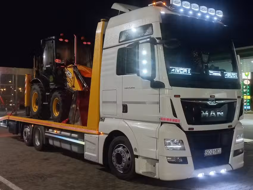 Pomoc drogowa transport maszyn rolniczych,budowlanych laweta cieżarowa Elbląg