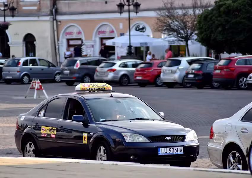 Postój taksówek – plac Zamkowy