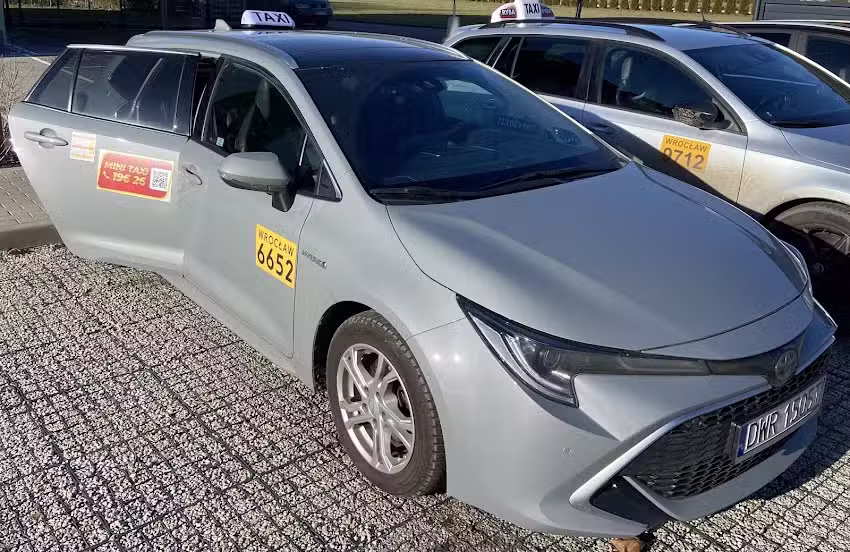 Postój TAXI Ołtaszyn Strachowskiego