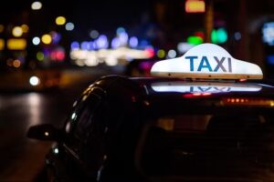 Profesjonalne usługi taksówkarskie 24h – Taxi Travel. Józef Mendak