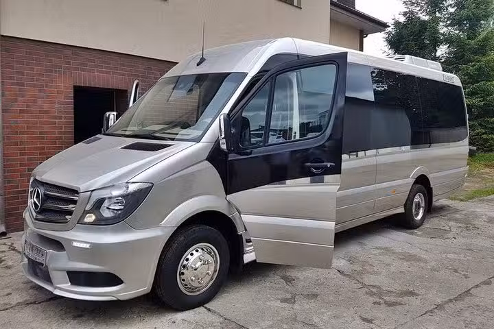 Przedsiębiorstwo Komunikacyjne Dex Trans Wynajem Busów i Autobusów Tanie przewozy