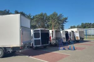 PRZEPROWADZKI OSTROŁĘKA I USŁUGI TRANSPORTOWE VELOX-TRANS