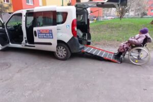 Przewóz niepełnosprawnych, transport na wózku Wrocław KIM TAXI