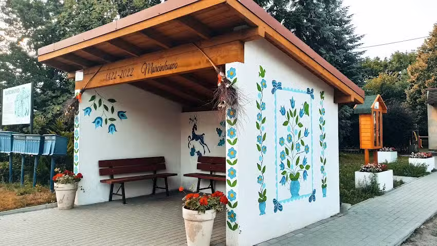 Przystanek Autobusowy „600lecie Marcinkowa”