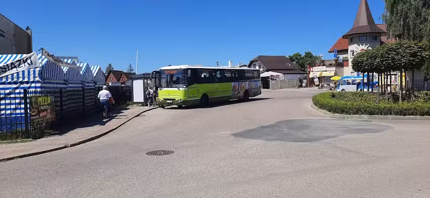 Przystanek komunikacji podmiejskiej