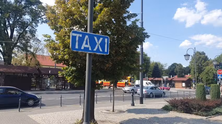R- Taxi Zgierz #Najtańsza #Najlepsza Taksówka w Zgierzu