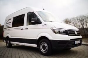 Samochody dostawcze, busy i auta do ślubu / Wypożyczalnia samochodów – WYNAJMIJ Mnie / Wejherowo